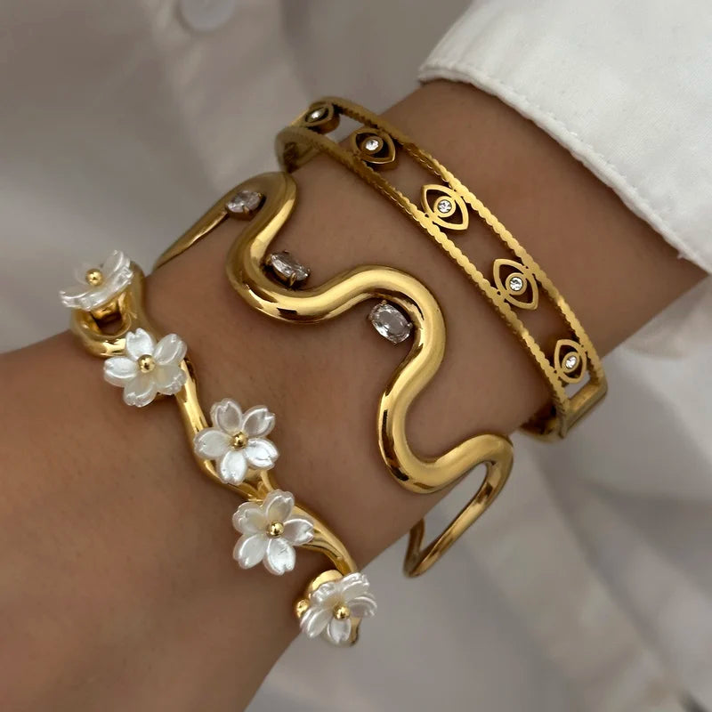 Women’s Gold Plated Stainless Steel Evil Eye Bracelet Wavy Shell Flower Open Bangle Waterproof Jewelry