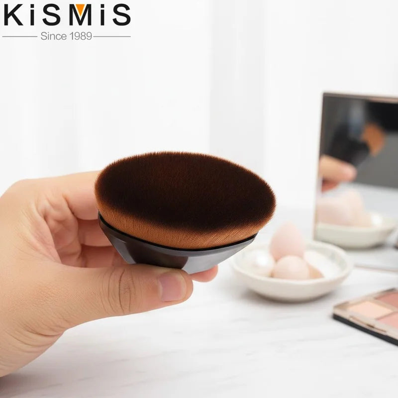Flat Top High Density Kabuki Makeup Brush for Flawless Powder Liquid Cream Application