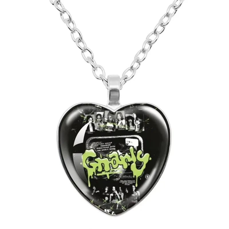 Heart-Shaped Pendant Necklace with Cross-Border Girl Group Style Chain – Gift for Fans