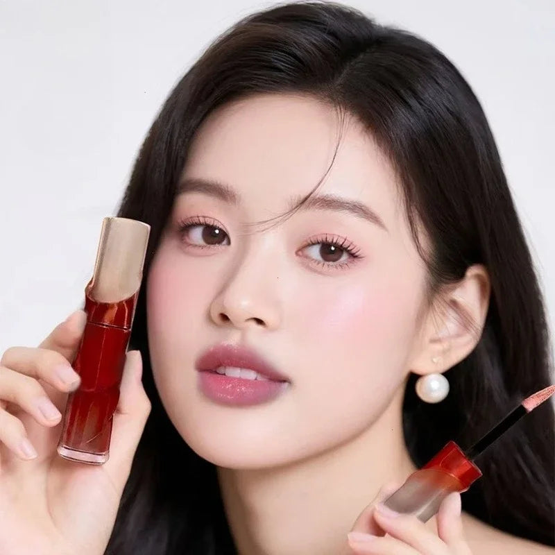 Glossy Lip Stain & Lip Gloss with Sheer Nude Finish - Hyaluronic Plumping Effect