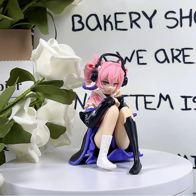 Anime PVC Figure Noodle Stopper Desk Decoration Doll Collection - Black & White