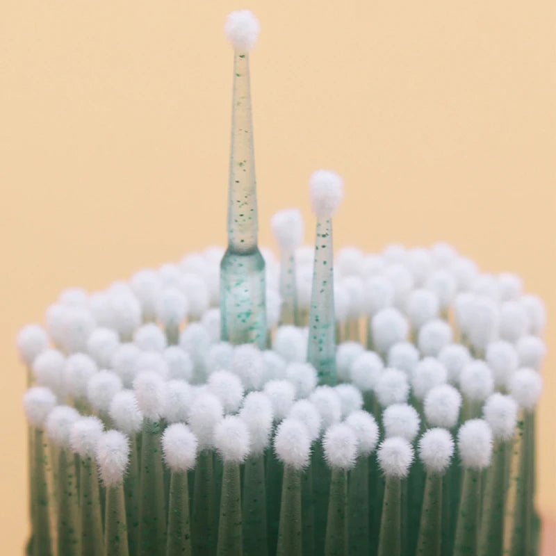 100Pcs Eyelash Cleaning Brushes Micro Cotton Swabs Makeup Remover Tools