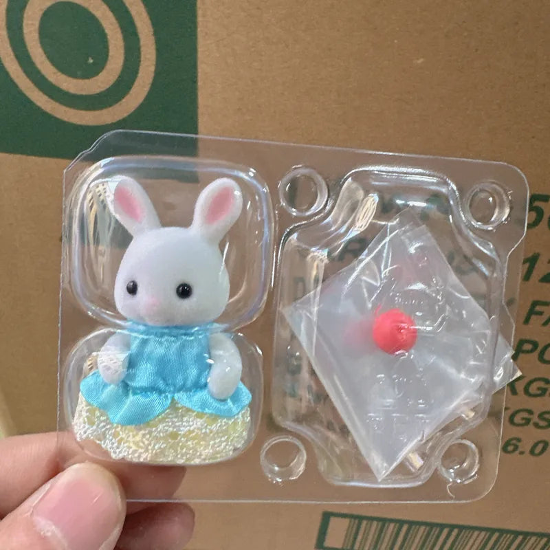 Sylvanian Families Baby Fairy Series Mini Figures with Flower Leaf Wings - Collectible Blind Bag Toy