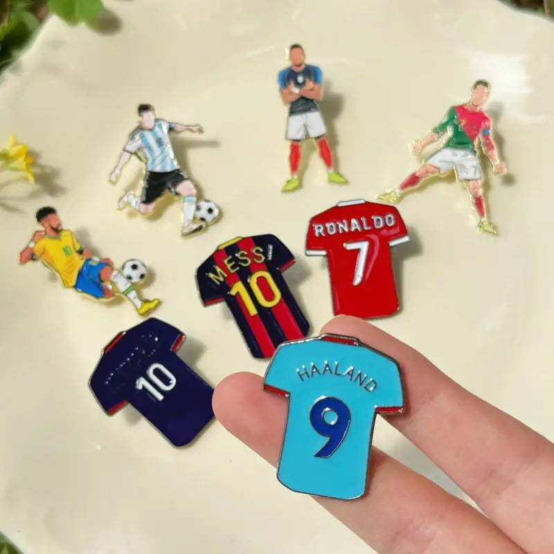 Football Player Enamel Brooch Pin - Ronaldo Goalkeeper Sports Metal Badge for Clothes
