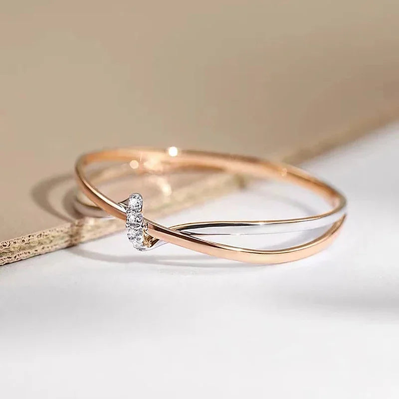 Simple Designed Cubic Zirconia Gold Tone Engagement Ring for Women