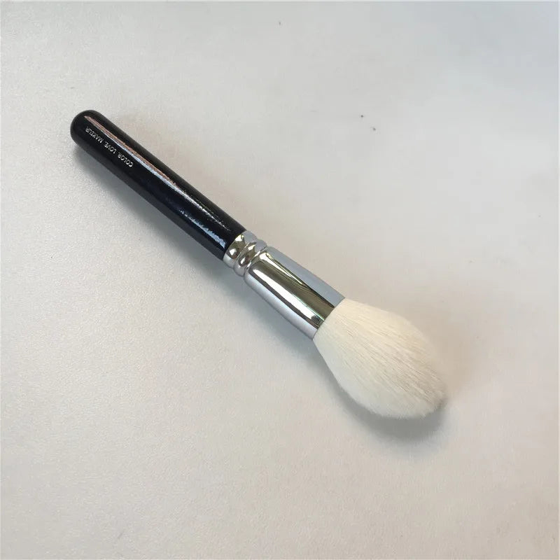 Premium Face Definer Makeup Brush - Tapered Powder & Contour Brush