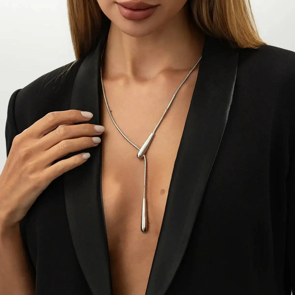 Trendy Punk Metal Waterdrop Pendant Necklace for Women, Simple Chain Jewelry