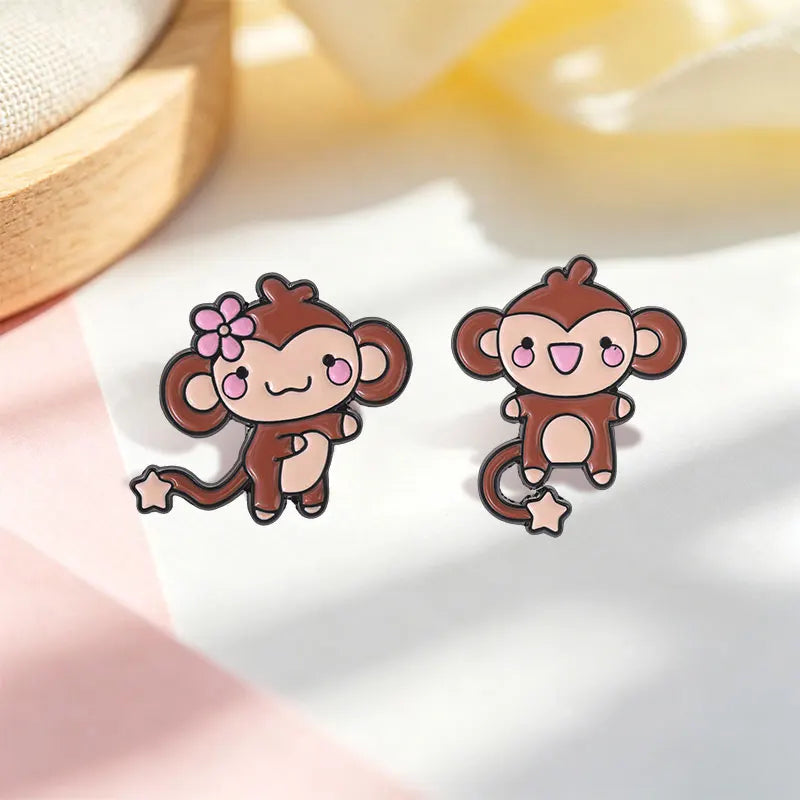 Cute Monkey Enamel Pin Cartoon Star Tail Ape Floral Animal Brooch Jewelry Gift