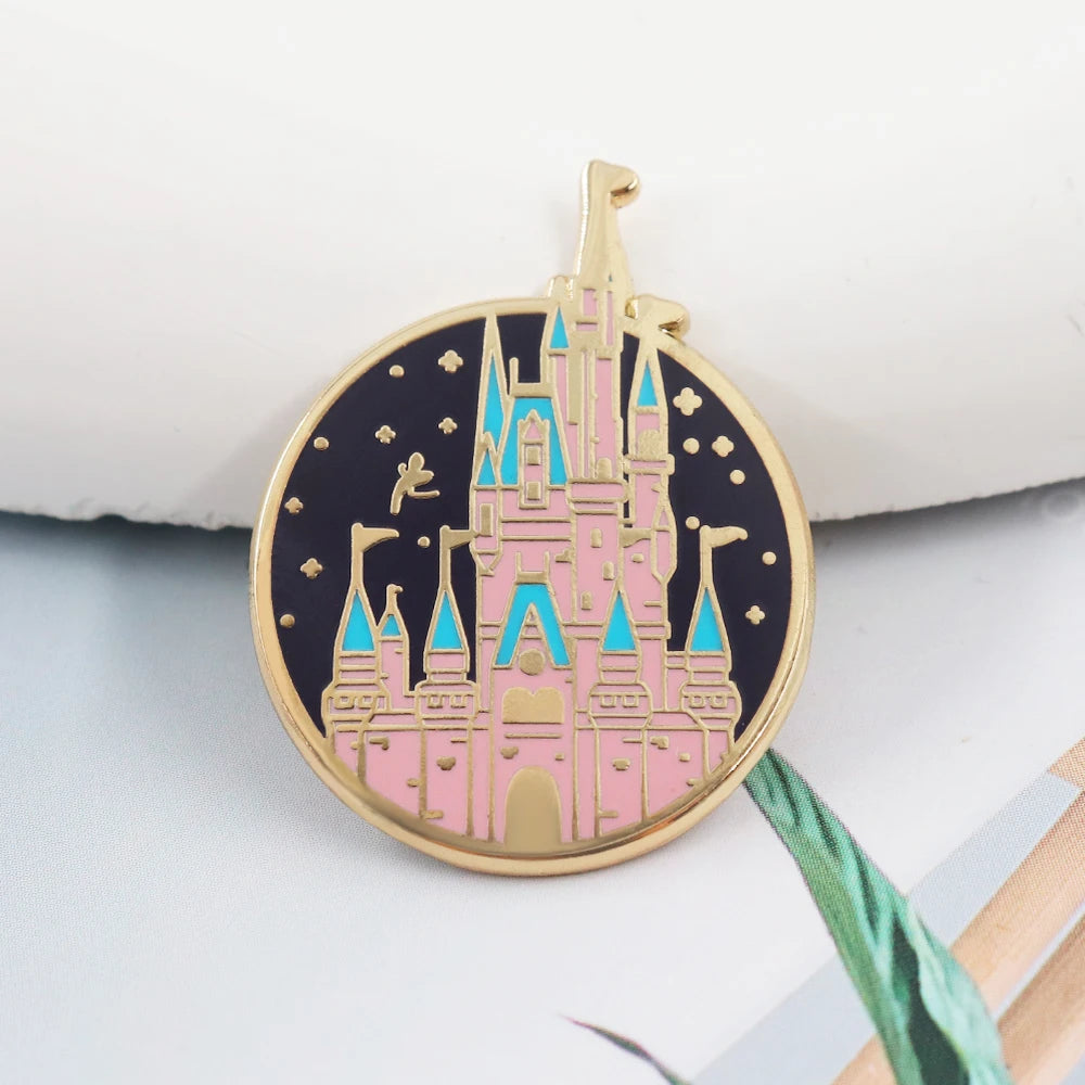 Magic Castle Badge Crystal Ball Enamel Pin Pink Blue Fan Badge Brooch Gift