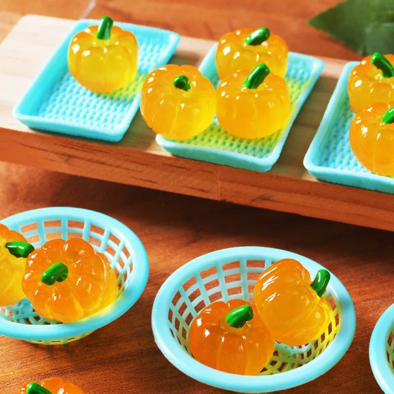 Mini Resin Pumpkin Ornaments for Halloween Fairy Gardens & Micro Landscapes - 10-100Pcs