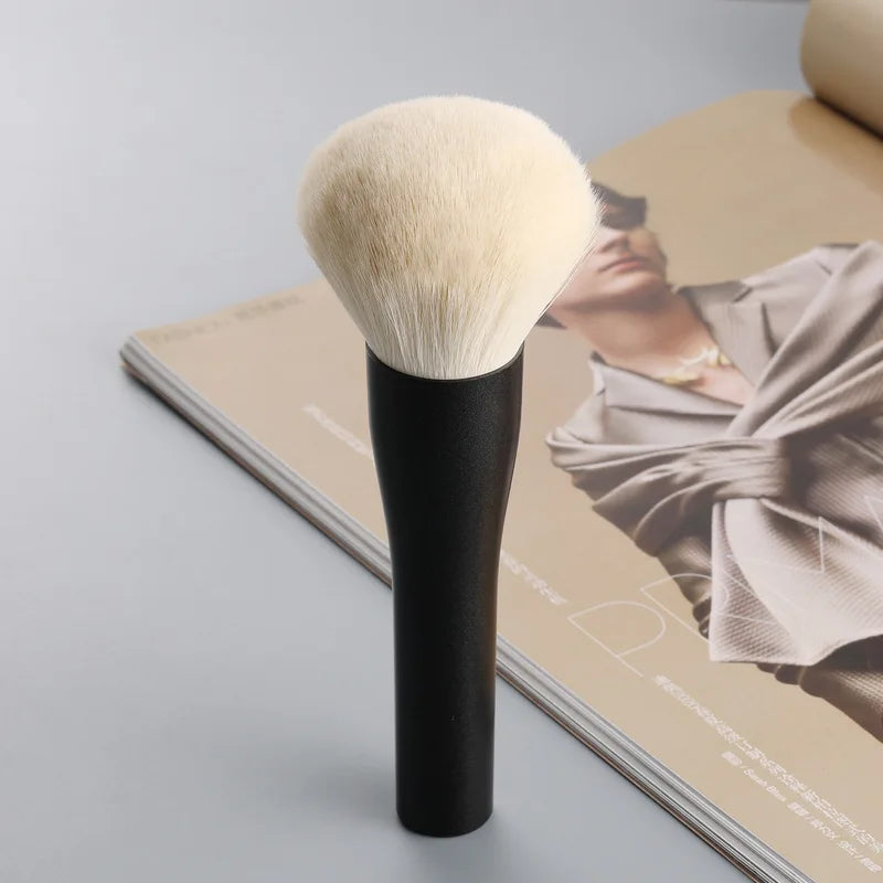 Large Powder Brush for Makeup - Soft Synthetic Bristles, Full Face Coverage