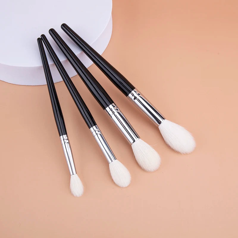 Makeup Highlighter Brush Tapered Face Contour & Sculpting Tool - Goat Hair
