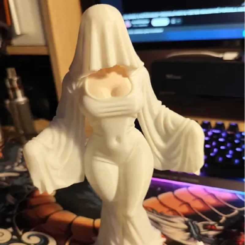 12cm Ghost Ornament - 3D Printed White Halloween Decoration for Indoor & Outdoor Use