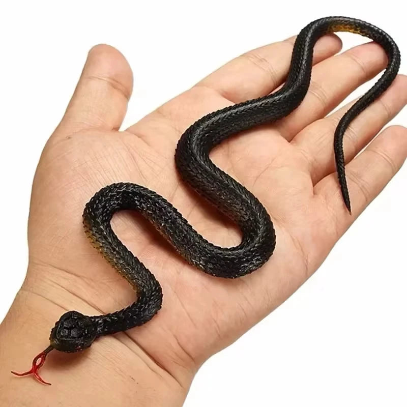 Fake Snake Prank Toy Rubber Anaconda Halloween Party Trick Accessory 22cm