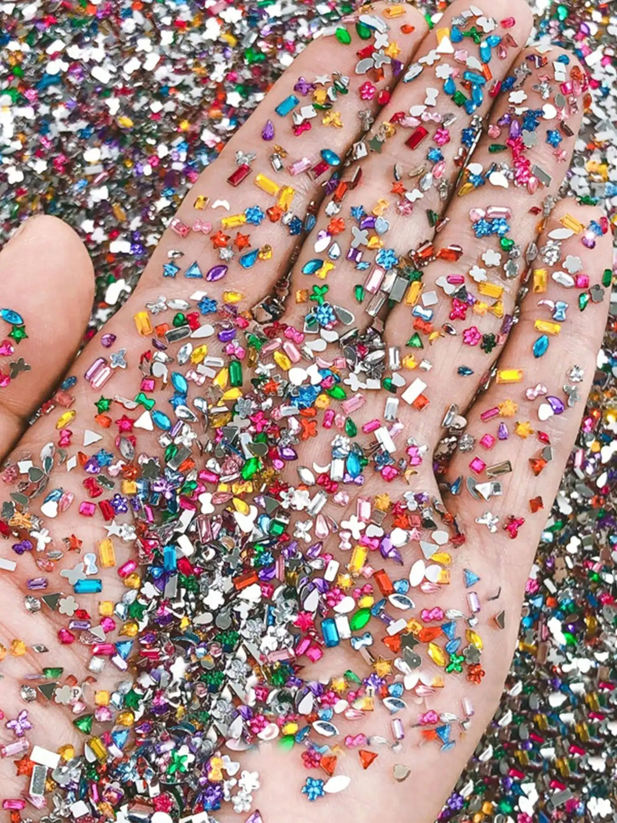 Mini Resin Nail Art Diamonds 1000pcs Irregular Shape Flat Bottomed Gems for Nail Designs