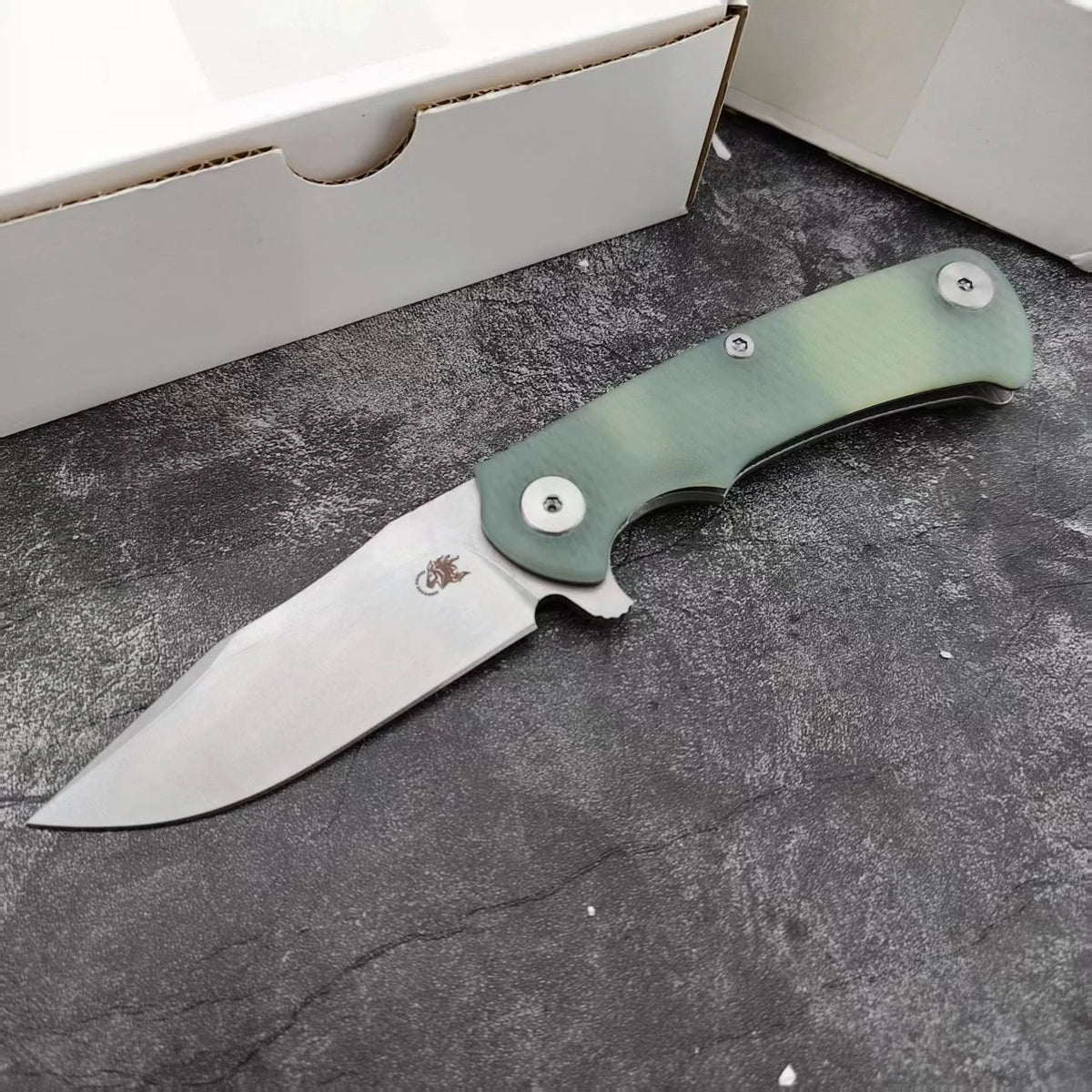 Outdoor Survival Folding Knife with G10 Handle and D2 Steel Blade