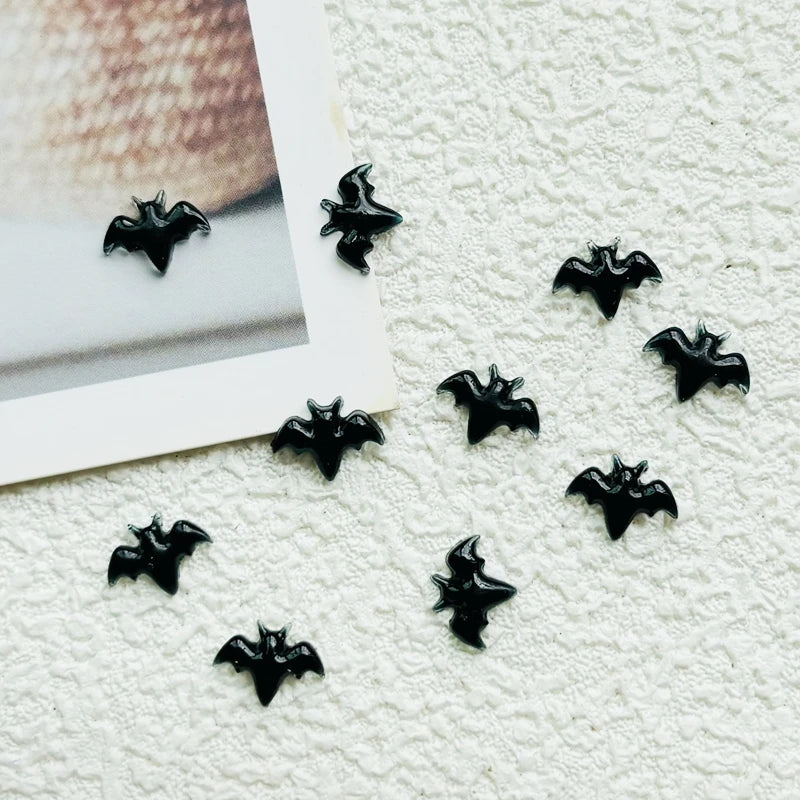 100 Pcs Cute Mini Resin Bat Halloween Flatback Ornaments Jewelry Making Accessories