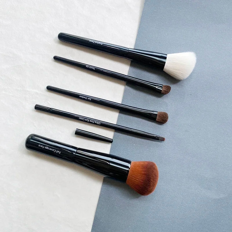 Travel Makeup Brush Set 5pcs - Full Coverage Face & Eye Brushes with Case