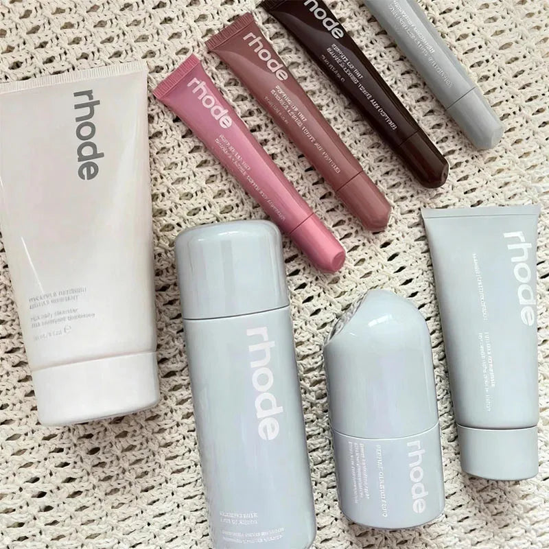 Lip Balm Set - Nourishing Lip Gloss with Smoothing & Long-Lasting Care