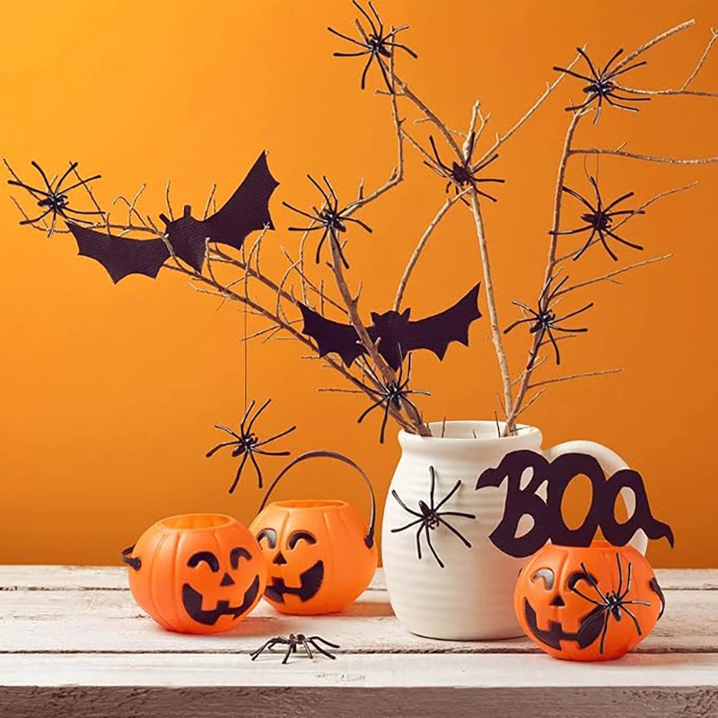 50/100Pcs Fake Plastic Spider Halloween Decorations Haunted House Prank Supplies