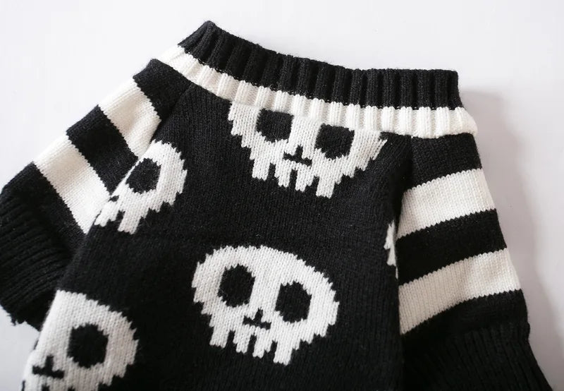 Halloween Pet Costume Skull Knitted Sweater for Cats and Dogs - Warm Spring & Autumn Wear