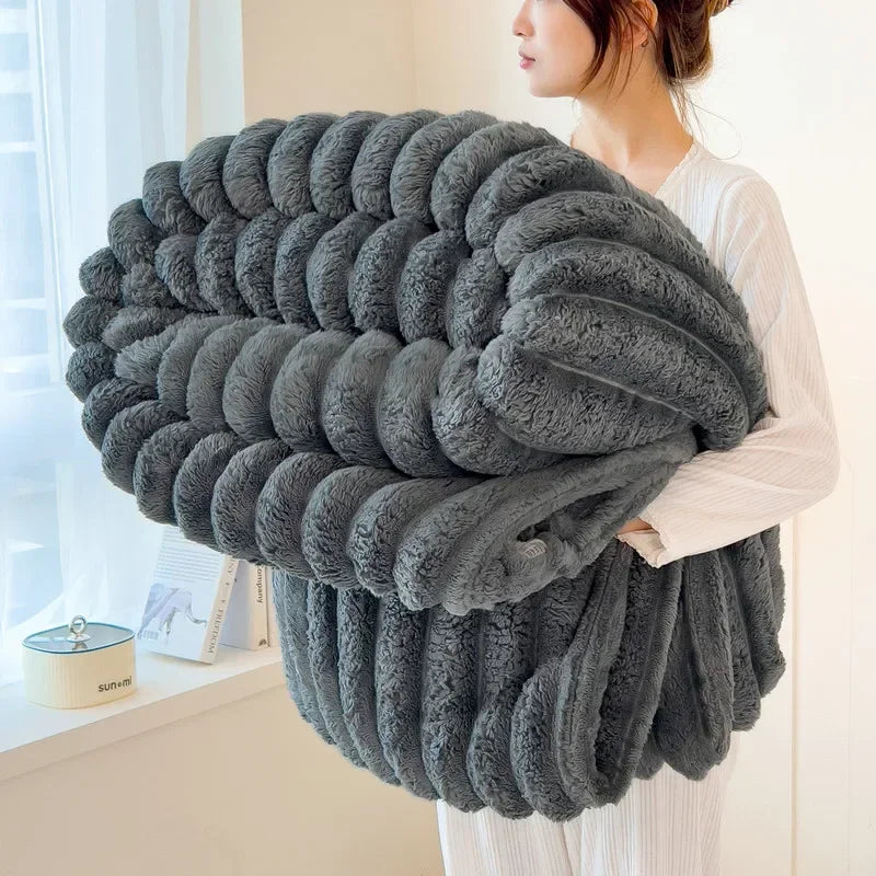 Luxury Solid Color Rabbit Velvet Blanket - Thick Warm Flannel for Bedroom & Living Room
