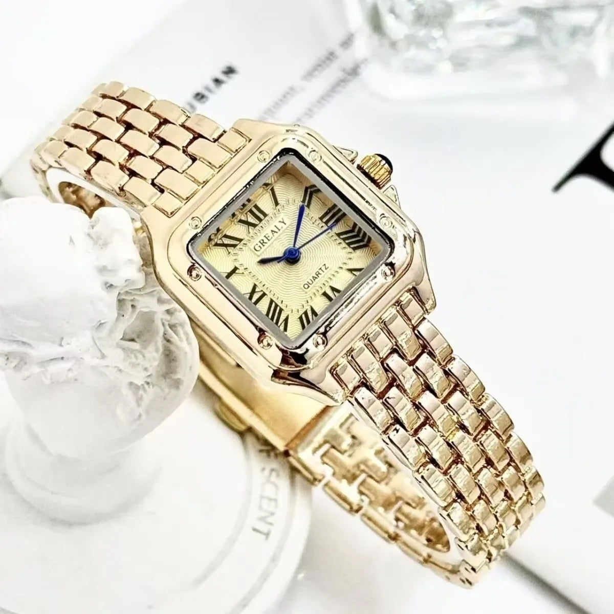 Elegant Women’s Square Quartz Wristwatch - Fashion Ladies Analog Watch