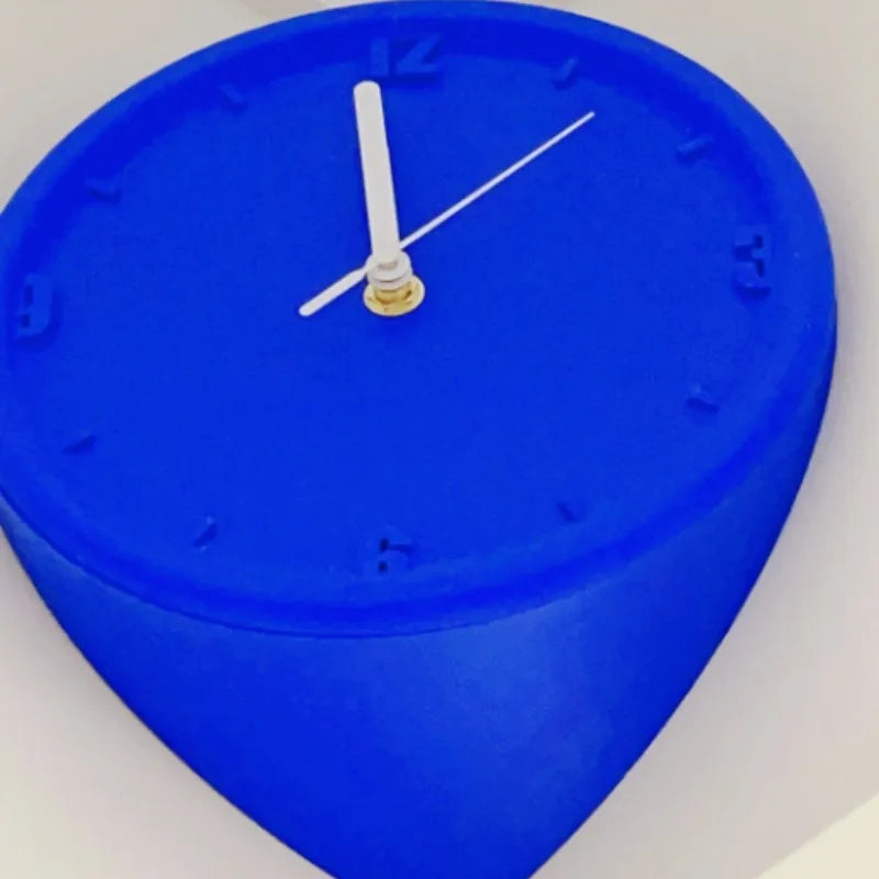 Silent Wall Clock for Living Room & Bedroom — Modern Corner Art Decor