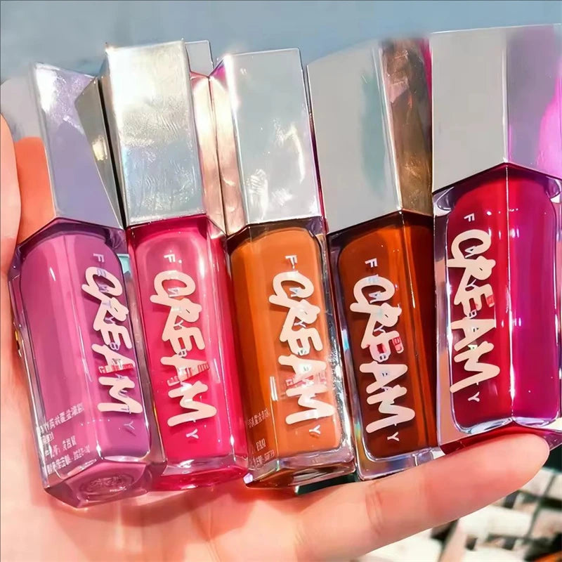 Multicolor Lip Gloss with Glitter Shine and Lip Plumper for Beginners - Liquid Makeup