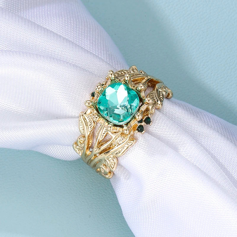 Vintage Alloy Green Zircon Ring - Creative Totem Jewelry for Men & Women