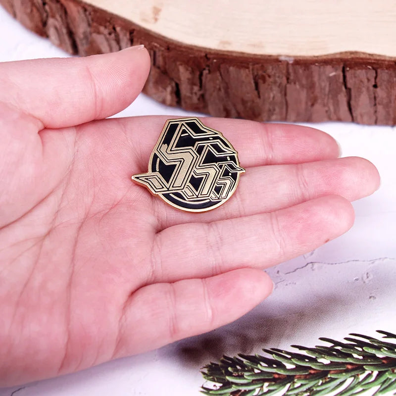 Devil May Cry 5 SSS Enamel Pin Gaming Brooch Accessories Gift