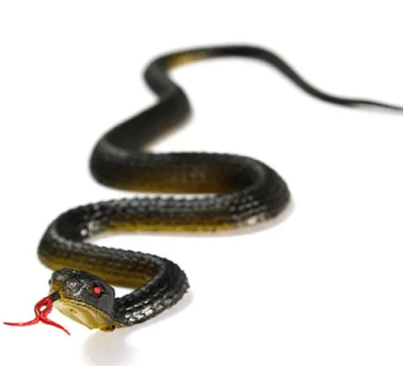 45cm Realistic Rubber Snake Toy Halloween Prank Prop Bird Repellent