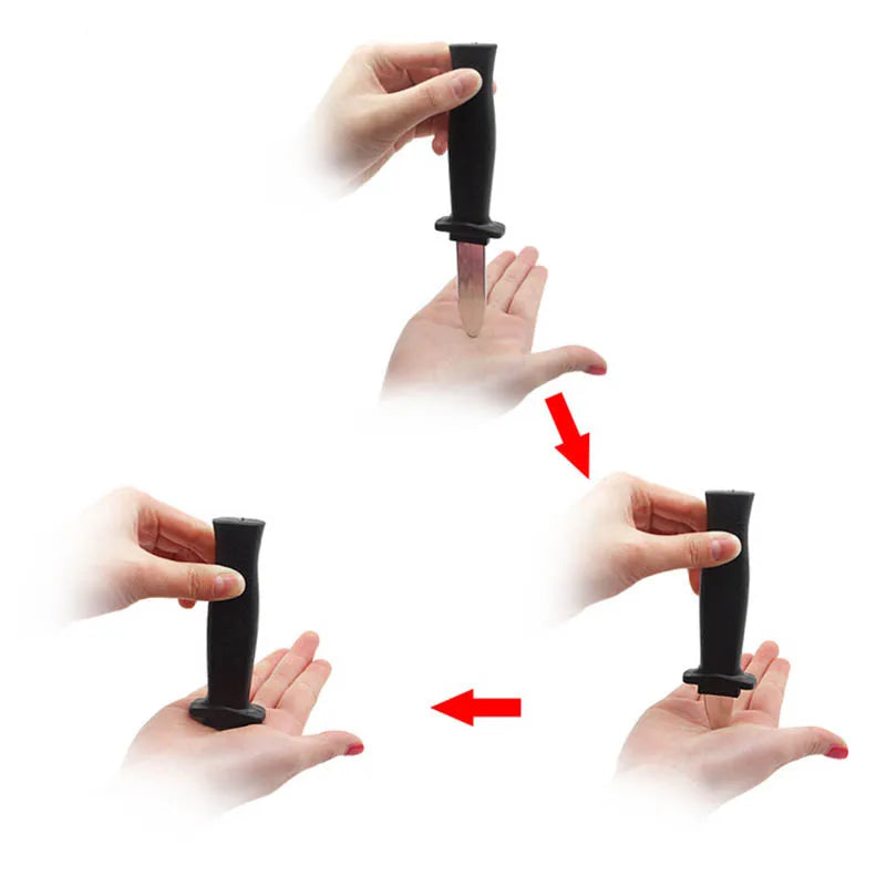 Plastic Retractable Knife for Halloween Party Decorations - Safe & Fun Props