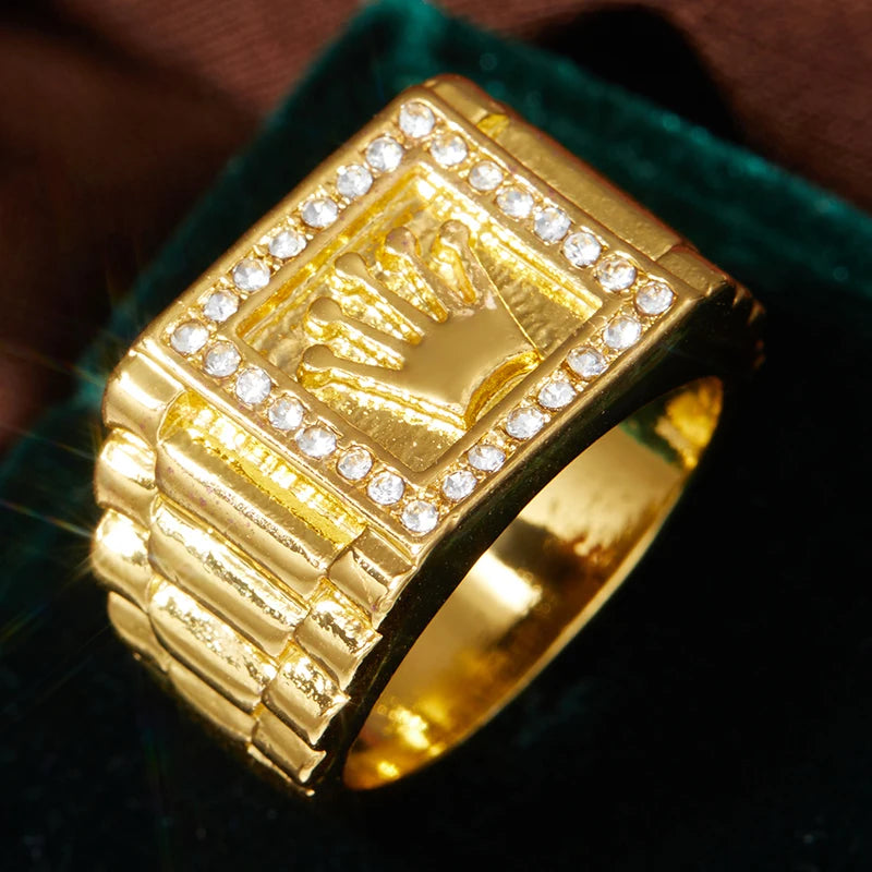 Luxury Men's Zircon Inlaid Gold Ring with Crown Pattern - Multiple Sizes