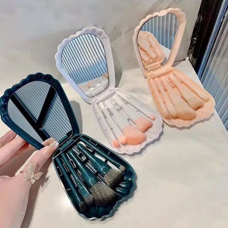 Mini Makeup Brush Set with Mirror - Portable Travel 5-Piece Cosmetic Brush Kit