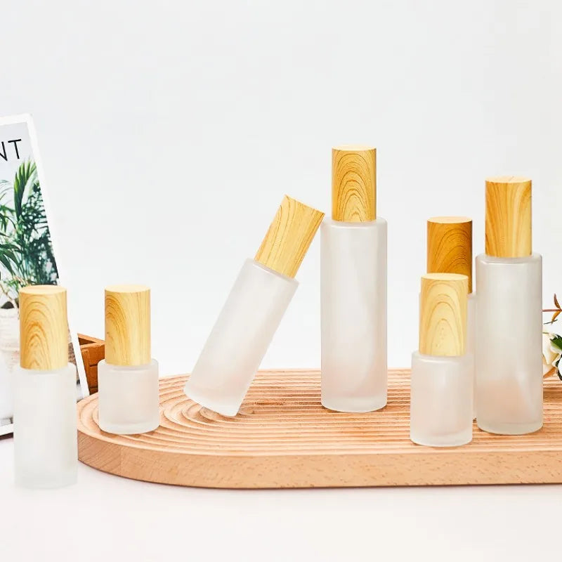 Wooden Frosted Glass Spray Bottle Refillable Lotion Dispenser Fine Mist Cosmetic Container