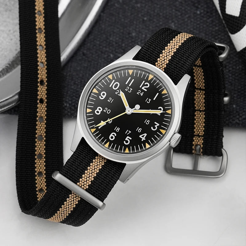 Military Style Quartz Watch with Sapphire Crystal 100m Waterproof Luminous Men’s Watch