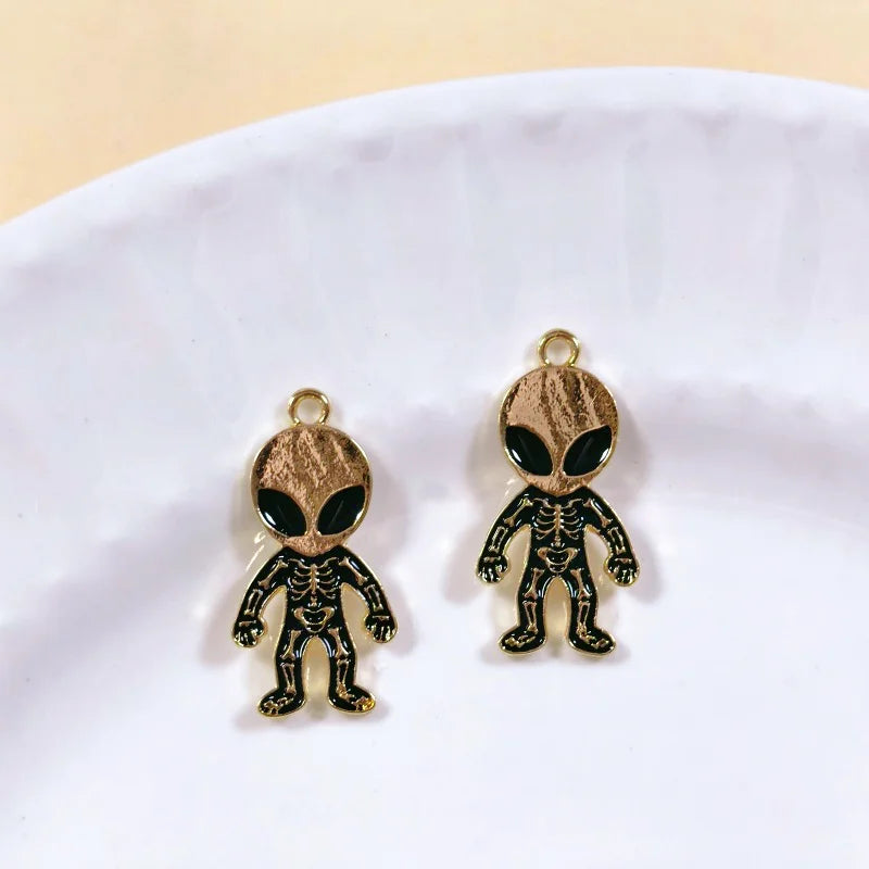 Halloween Skeleton Crow Duck Cat Alien Charms 10pcs Jewelry Pendants for Earrings & Crafts