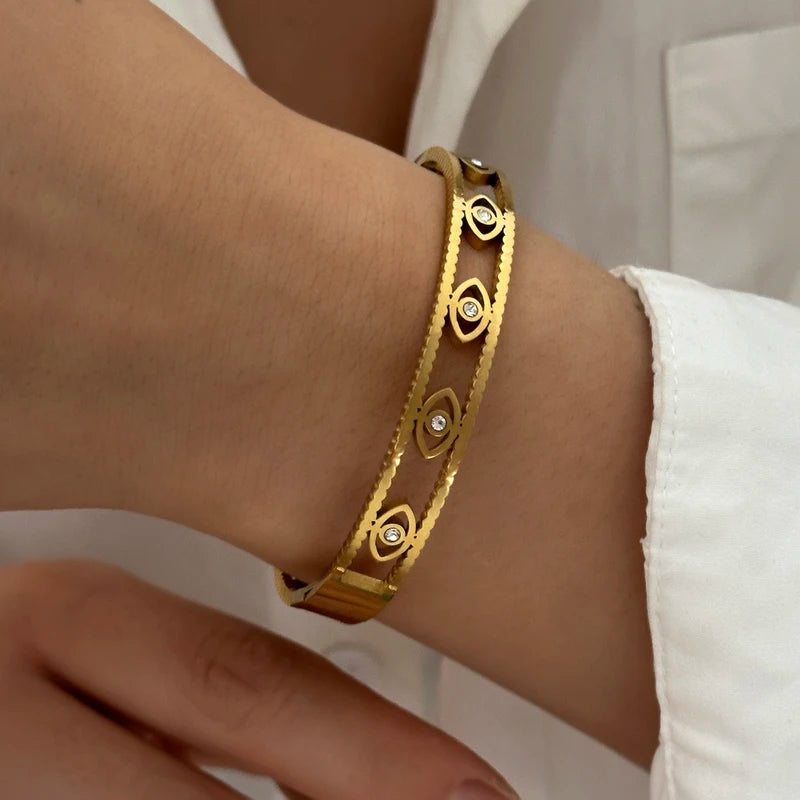 Women’s Gold Plated Stainless Steel Evil Eye Bracelet Wavy Shell Flower Open Bangle Waterproof Jewelry
