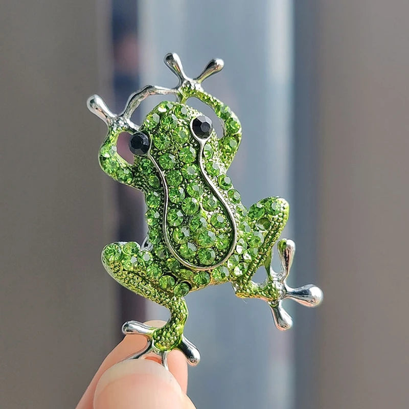 Luxury Green Crystal Frog Brooch Animal Pins for Women Dress Coat Jewelry Gift