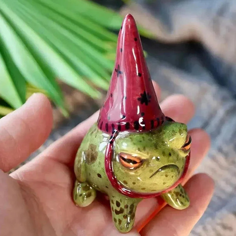 Cute Frog Garden Statue with Witch Hat - Hand-Painted Resin Outdoor Decor
