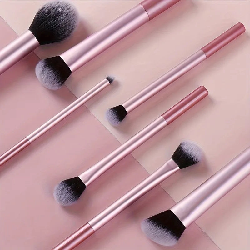 7-Piece Professional Makeup Brush Set Soft Synthetic Hair for Face Eyeshadow Blush