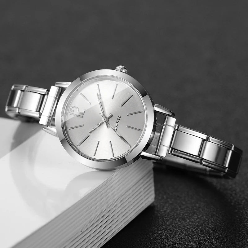 Women's Casual Analog Quartz Wristwatch with Alloy Strap - Arabic Dial