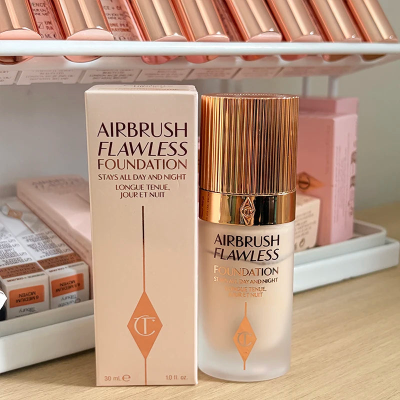 Portable SoftLight Oil Control Liquid Foundation with Micro Light Powder Air Cushion - Natural Makeup