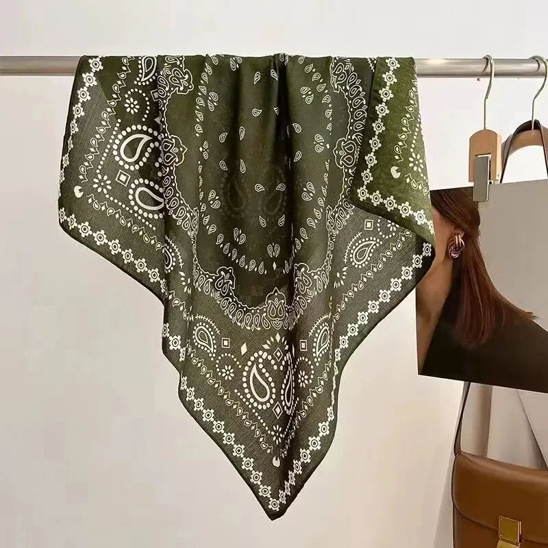 Green Cashew Flower Print Square Scarf Women's Breathable Silk-Feel Fashion Accessory