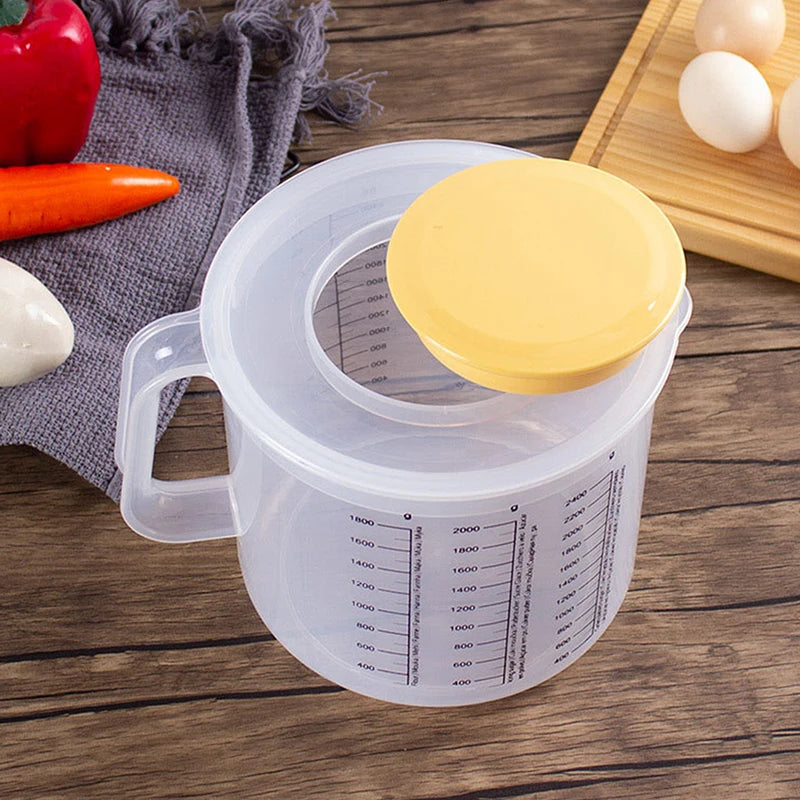 Large Capacity Baking Measuring Cup with Lid - 2.5L Mixing Bowl for Kitchen