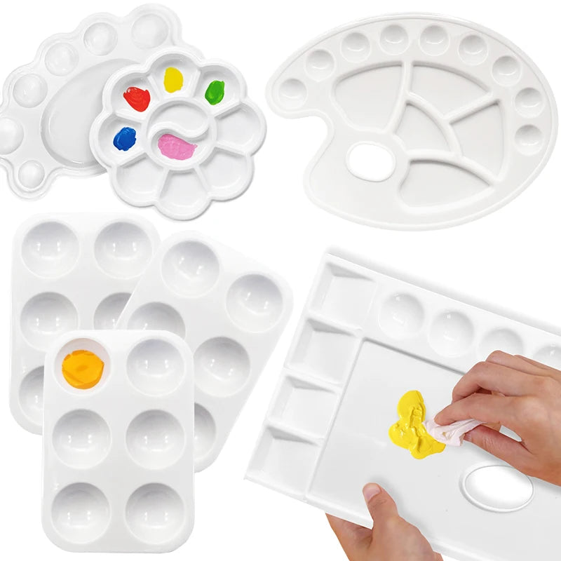 Reusable Plastic Painting Palette for Artists and Art Enthusiasts