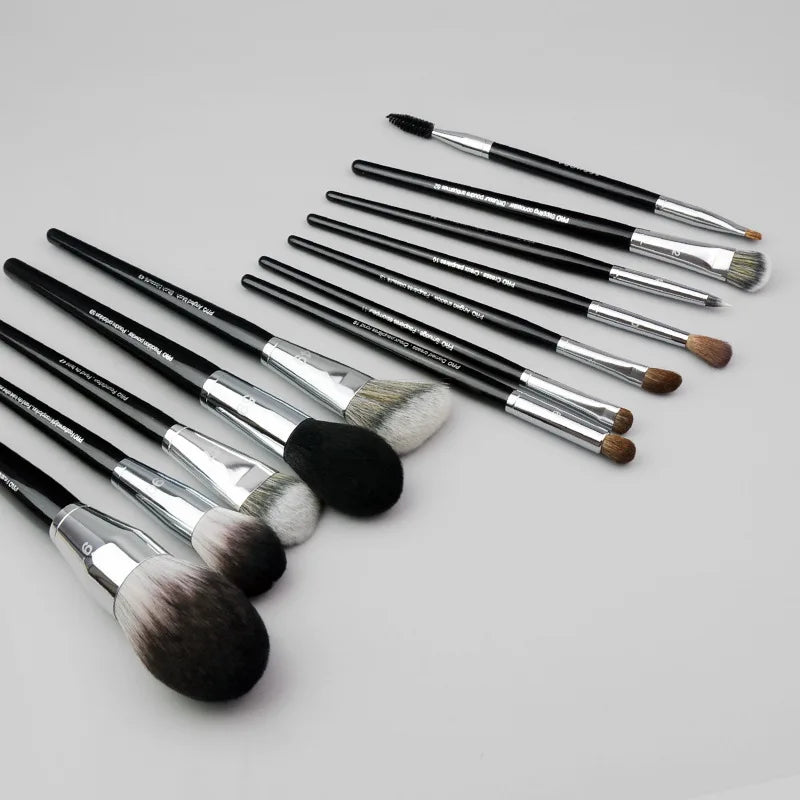 Professional Makeup Brush Set - Liquid, Powder & Eyeshadow Tools for Flawless Face