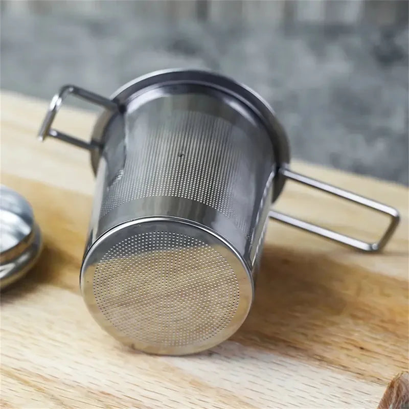 Stainless Steel Tea Filter with Folding Handle and Lid - Multi-Purpose Loose Tea Strainer