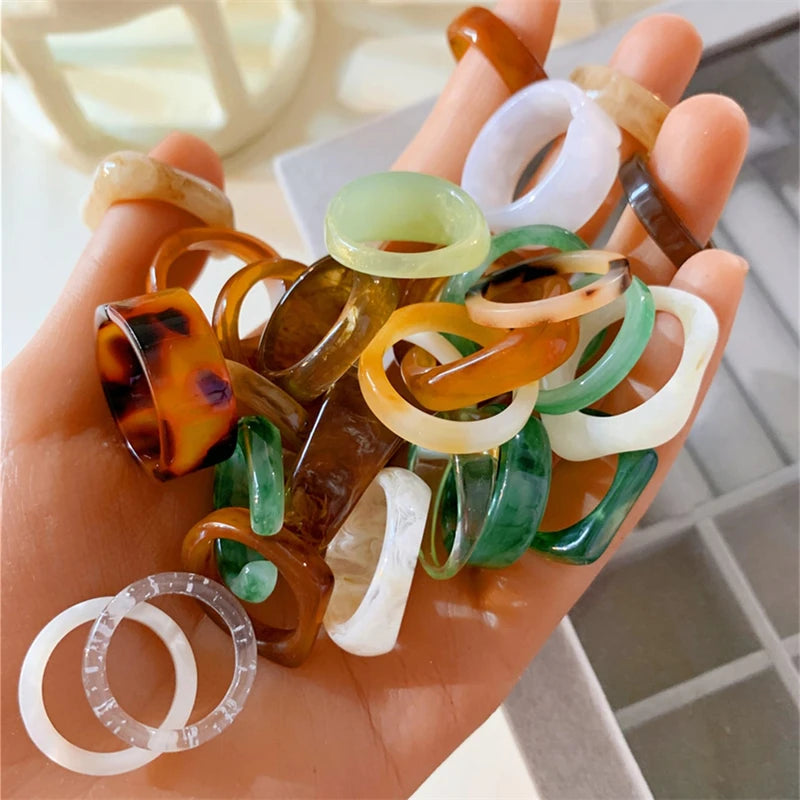 30-Piece Bohemian Retro Acrylic Resin Ring Set for Women - Stacked & Personalized Halo Design